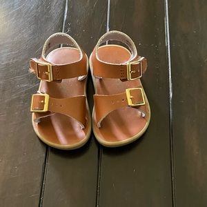 Footmates tan sandal size 4